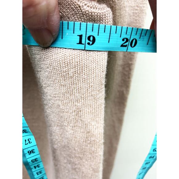 Banana Republic Merino X Fine Wool Beige V-Neck Sweater Pullover M Dark Academia - Picture 5 of 5